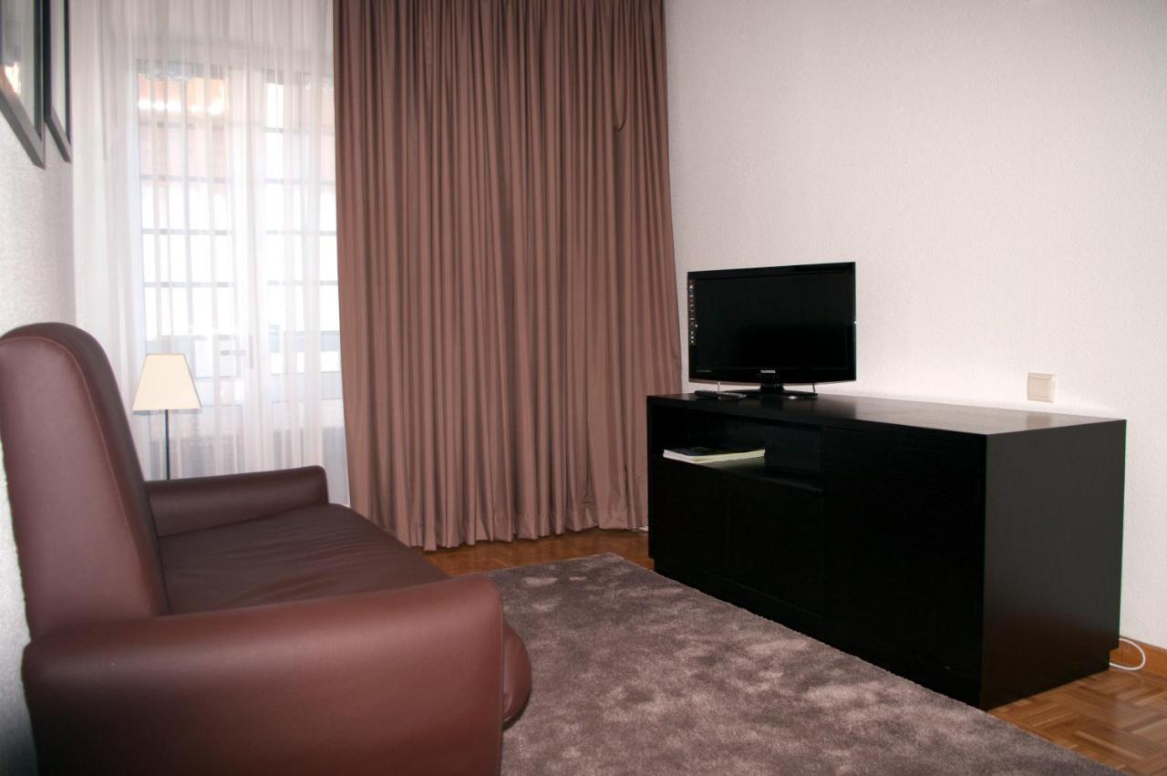 Hotel O Encontro Sendim  部屋 写真